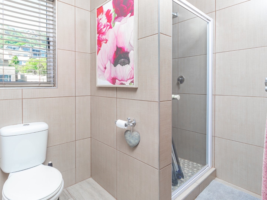 6 Bedroom Property for Sale in Kosmos Ridge North West